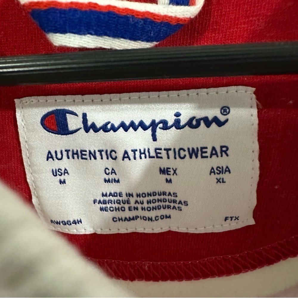 Champion Logo Crewneck - Picture 7 of 8